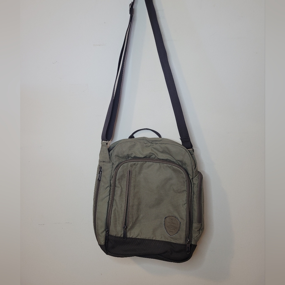 Nepa fishing bag